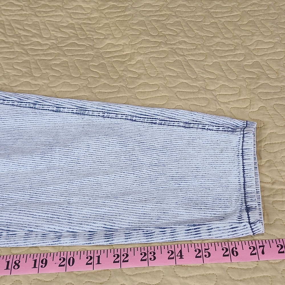 Abercrombie and Fitch Seersucker striped overalls size L - Picture 9 of 9